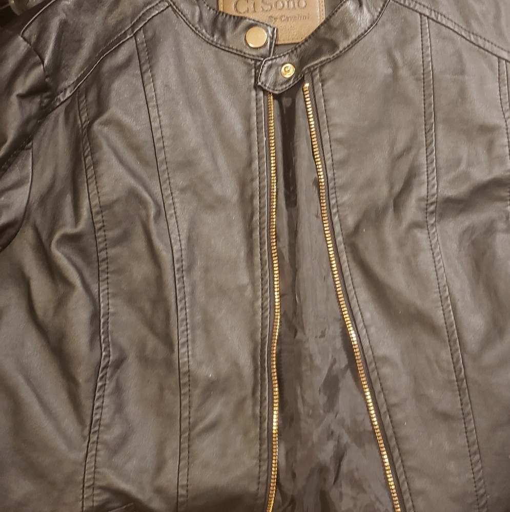 Leather jacket - Picture 3 of 3